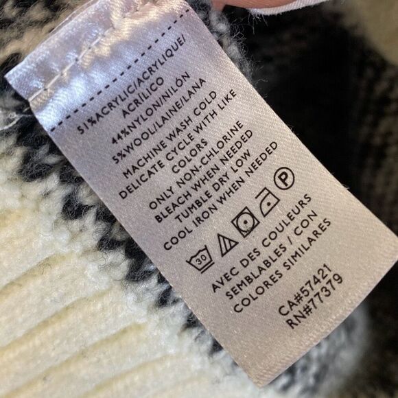 Ann Taylor Geo Stripe Tunic Sweater Size Medium Black and White Wool Blend - Picture 10 of 11